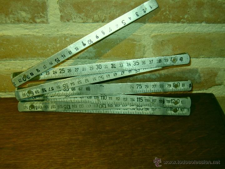 Antig&uuml;edades: METRO ANTIGUO DE CARPINTERO PLEGABLE DE ALUMINIO 2 METROS. - Foto 3