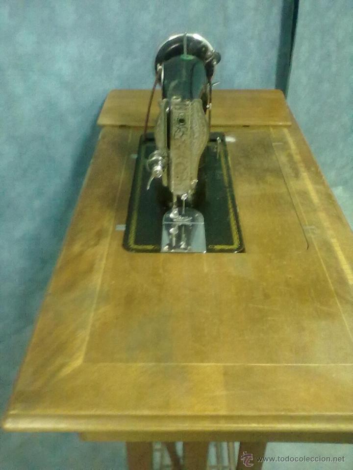 Antig&uuml;edades: MAQUINA DE COSER ALFA - Foto 2