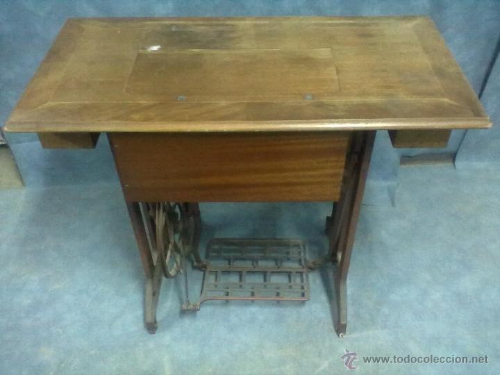 Antig&uuml;edades: MAQUINA DE COSER ALFA - Foto 5