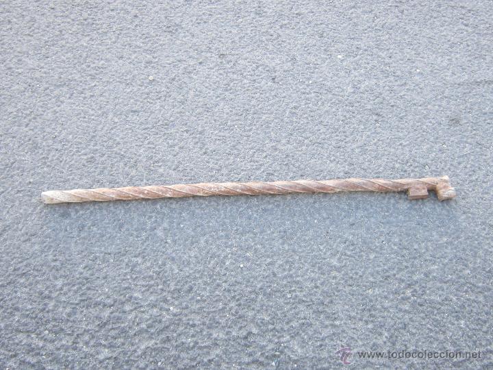 Antig&uuml;edades: LLAVE RUSTICA CASERA - Foto 2