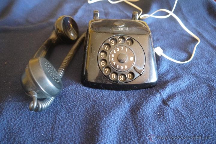 Tel&eacute;fonos: &Aacute;NTIG&Uuml;O TEL&Eacute;FONO EN BAKELITA - Foto 3