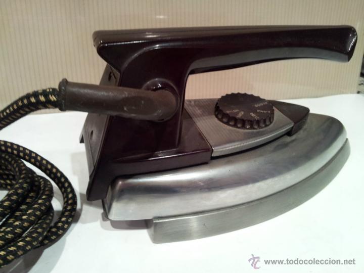 Antig&uuml;edades: antigua plancha electrica - Foto 6