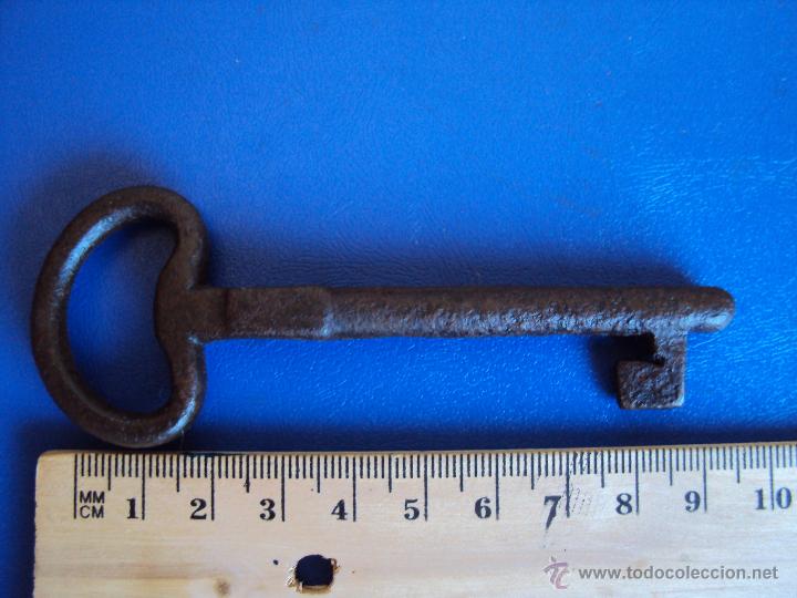Antig&uuml;edades: (ANT-16)ANTIGUA LLAVE DE FORJA - Foto 2