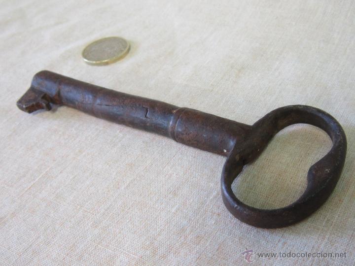 Antig&uuml;edades: LLAVE ANTIGUA DE HIERRO - Foto 3