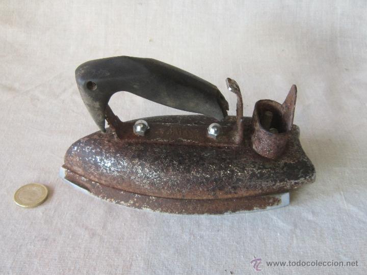 Antig&uuml;edades: PLANCHA ELECTRICA ANTIGUA JATA - Foto 2