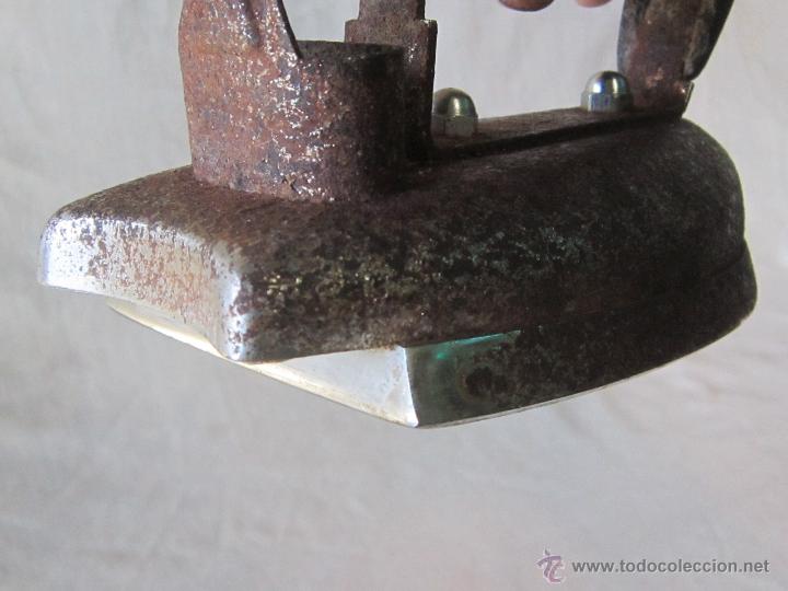 Antig&uuml;edades: PLANCHA ELECTRICA ANTIGUA JATA - Foto 3