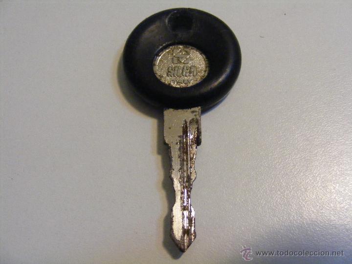 Antig&uuml;edades: Llave Silca - Foto 1