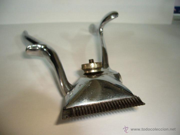 Antig&uuml;edades: CORTADORA  IMPERATOR DE PELO MANUAL - Foto 3