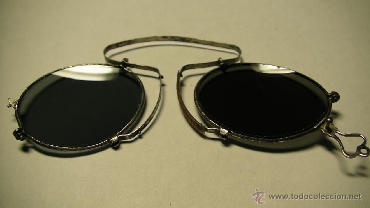 Antig&uuml;edades: GAFAS DE SOL PLEGABLES CON FUNDA DE PIEL - Foto 9