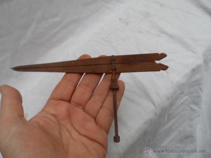 Antig&uuml;edades: herramienta compas antiguo de precision ?? marca alyco - Foto 2
