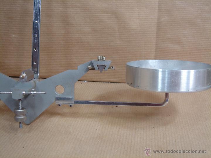 Antig&uuml;edades: ACCESORIO BALANZA DE PRECISION - BRAZO CENTRAL 30 CMS - ALUMINIO CON CONTRAPESOS - BASCULA - Foto 4