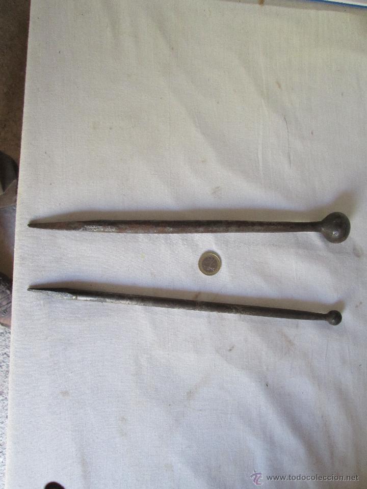 Antig&uuml;edades: CLAVOS. - Foto 4