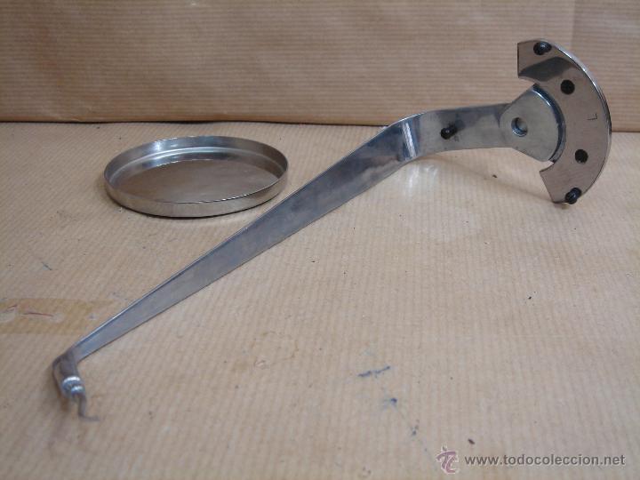 Antig&uuml;edades: ACCESORIO BALANZA DE PRECISION - MONO-BRAZO CON 1 PLATO - 20 CMS - BASCULA - Foto 3