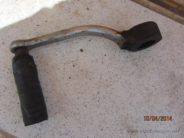 Antig&uuml;edades: antigua manilla maquinaria, 21 cms. - Foto 1