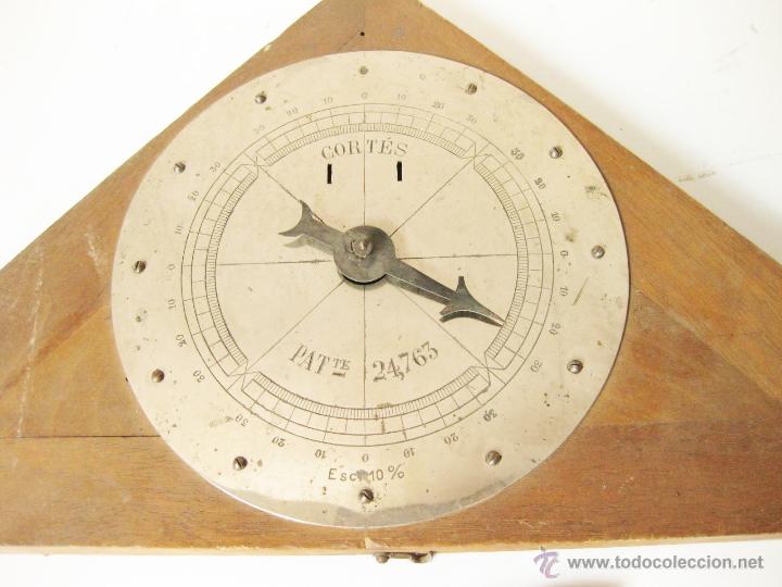 Antig&uuml;edades: ANTIGUO ANGULOMETRO DE MADERA MARCA CORTES - Foto 2