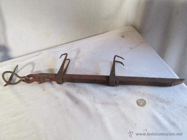 Antig&uuml;edades: ANTIGUO PESTILLO - Foto 1
