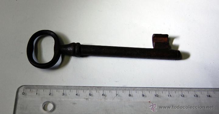 Antig&uuml;edades: LLAVE ANTIGUA DE FORJA - Foto 1