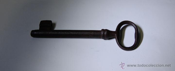 Antig&uuml;edades: LLAVE ANTIGUA DE FORJA - Foto 2