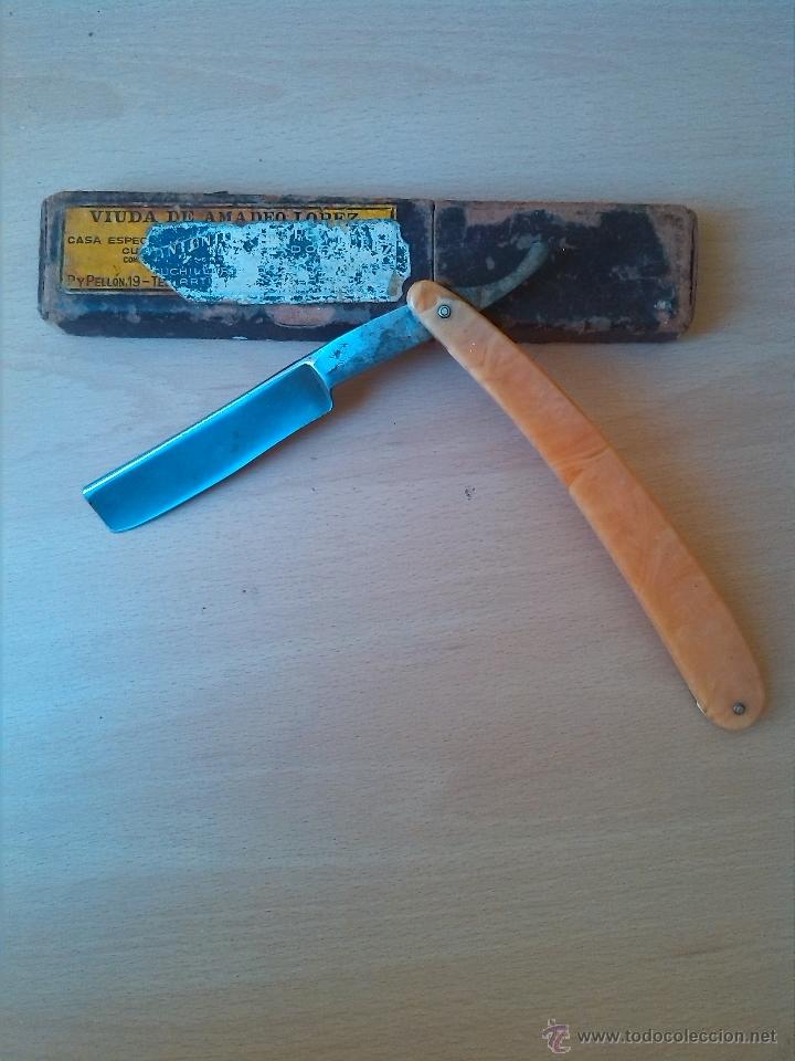 Antig&uuml;edades: navaja de afeitar monserrat 14 - Foto 1
