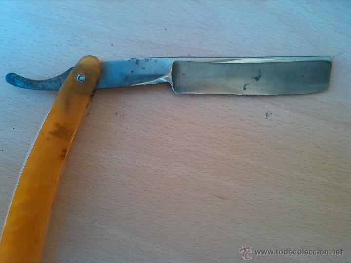 Antig&uuml;edades: navaja de afeitar monserrat 14 - Foto 4