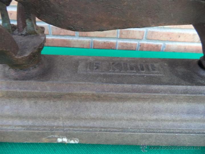 Antig&uuml;edades: balanza de 15 kilos - Foto 3