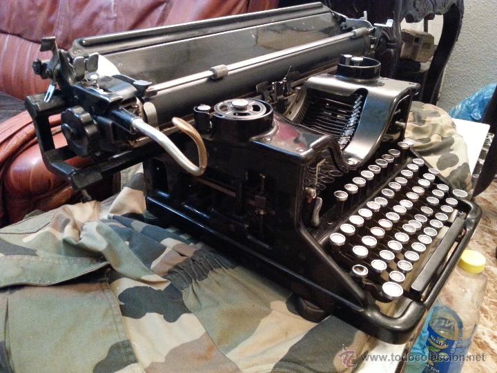 Antig&uuml;edades: Maquina de escribir HISPANO - Foto 6