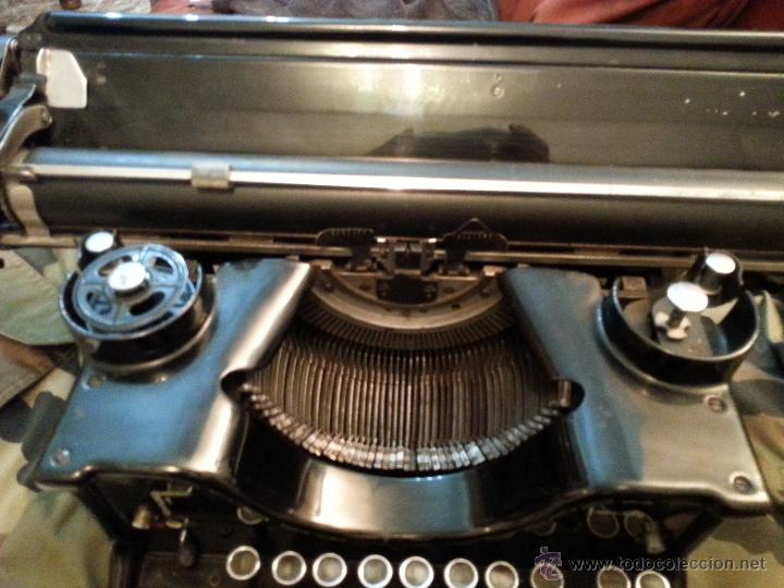 Antig&uuml;edades: Maquina de escribir HISPANO - Foto 7