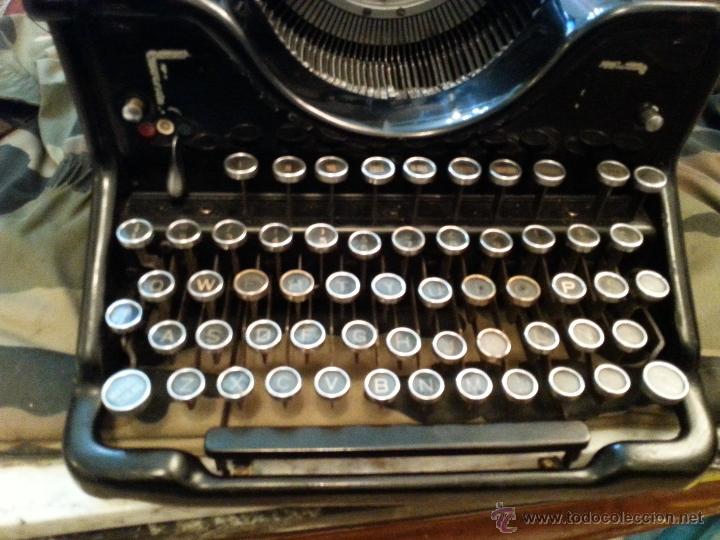 Antig&uuml;edades: Maquina de escribir HISPANO - Foto 11