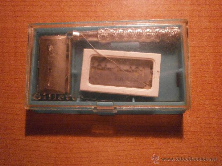 Antig&uuml;edades: MAQUINA DE AFEITAR CON SU ESTUCHE - Foto 2