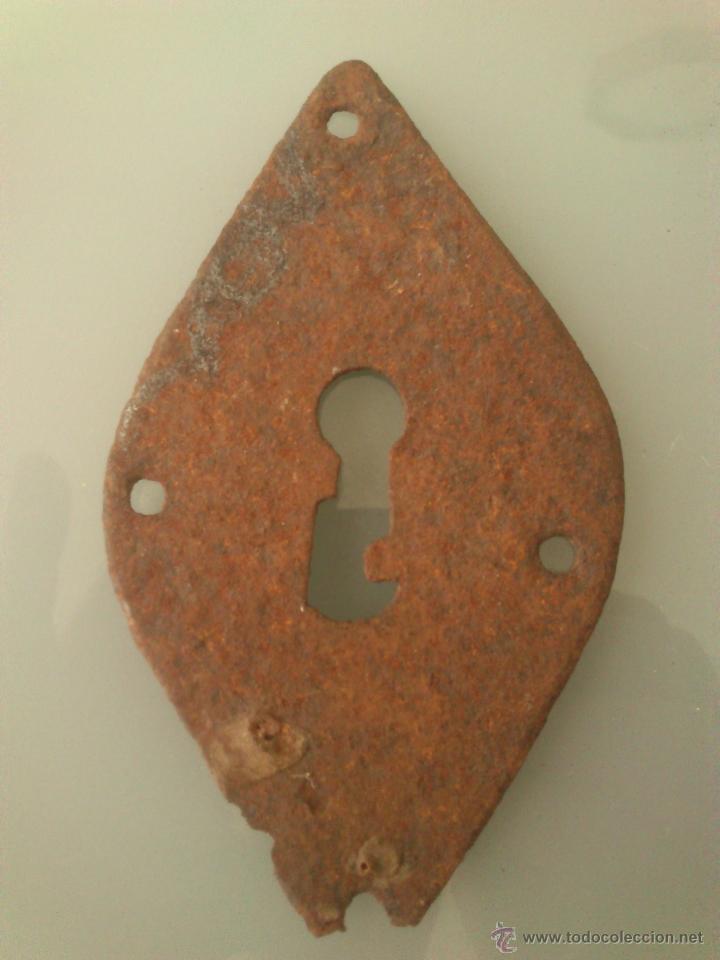 Antig&uuml;edades: ANTIGUO BOCALLAVE DE FORJA SENCILLO - Foto 2