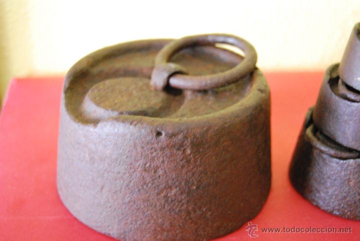 Antig&uuml;edades: ANTIGUO JUEGO DE PESAS DE HIERRO - Foto 4