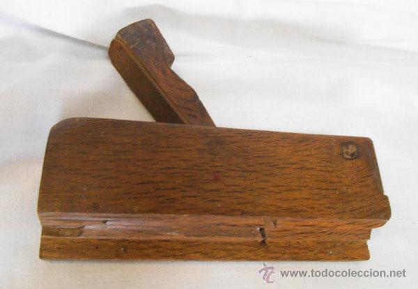 Antig&uuml;edades: ANTIGUO CEPILLO DE CARPINTERO PARA MOLDURAS - Foto 1