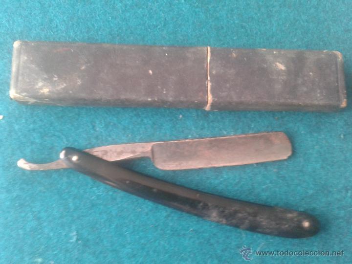 Antig&uuml;edades: Bonita navaja de barbero - Foto 2
