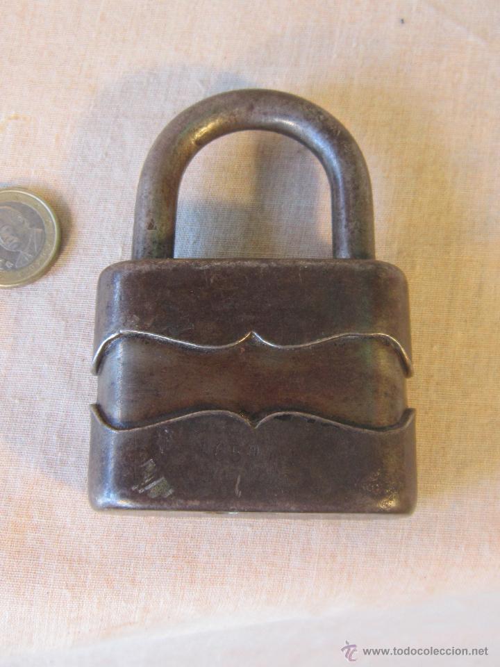 Antig&uuml;edades: CANDADO ANTIGUO NUMERADO - Foto 2