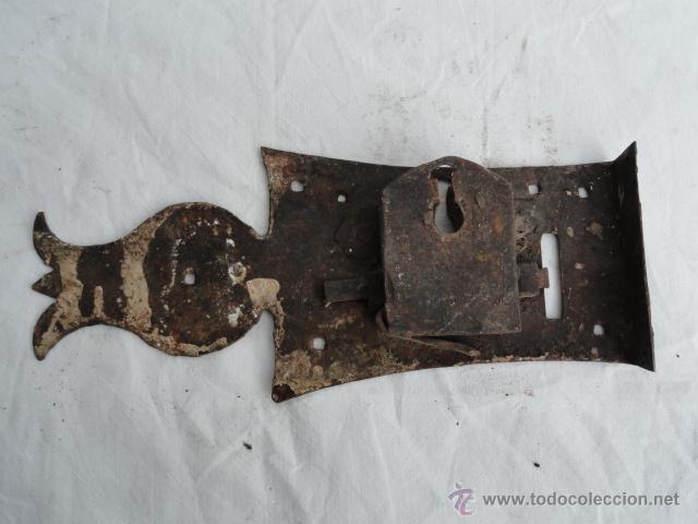 Antig&uuml;edades: ANTIGUA CERRADURA. - Foto 2