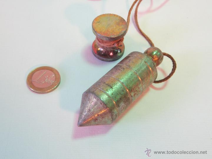 Antig&uuml;edades: PLOMADA DE ALBA&Ntilde;IL EN METAL - Foto 2