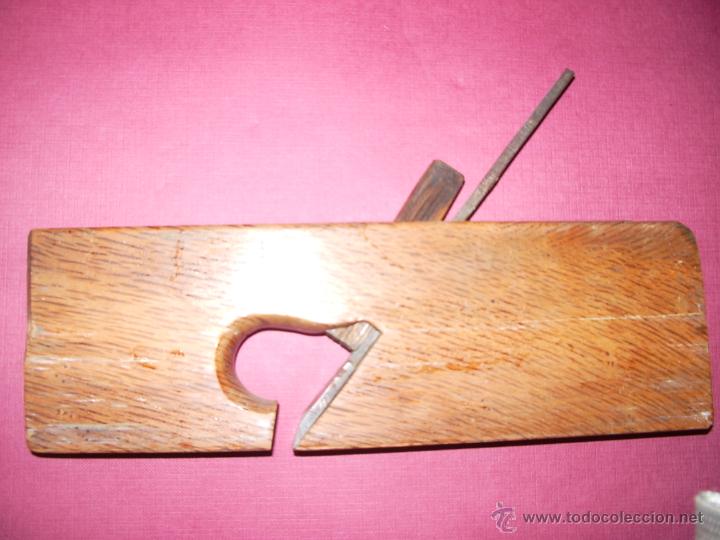 Antig&uuml;edades: CEPILLO DE CARPINTERO - Foto 1
