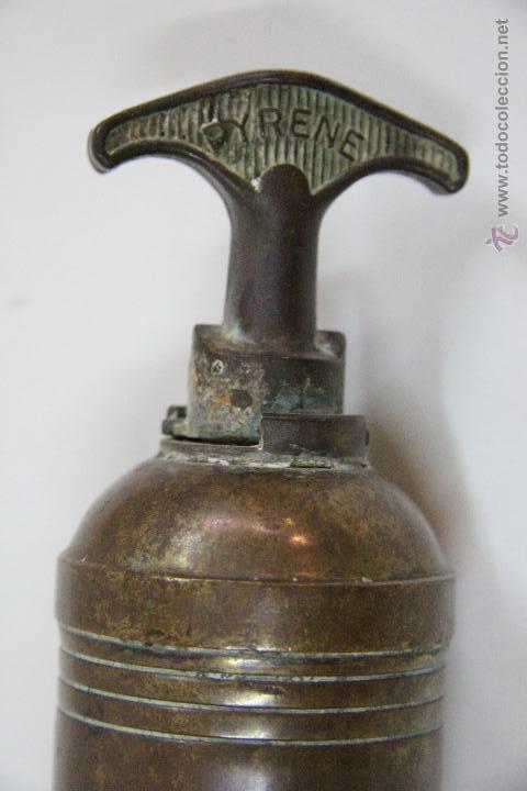 Antig&uuml;edades: EXTINTOR MARCA PYRENE ( MUY ANTIGUO ) - Foto 3