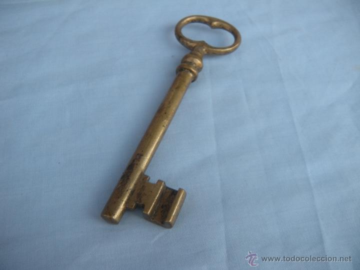 Antig&uuml;edades: ANTIGUA LLAVE DE BRONCE - Foto 2