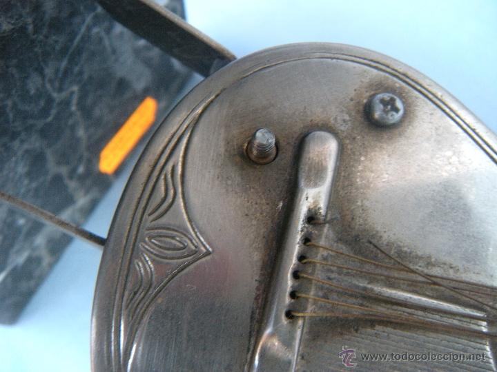 Antig&uuml;edades: GUITARRA CAJA DE M&Uacute;SICA. - Foto 5