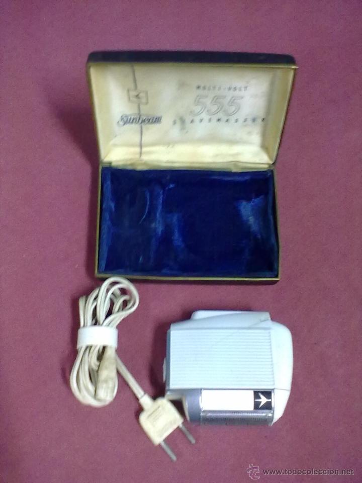 Antig&uuml;edades: MAQUINILLA AFEITAR ELECTRICA SUNBEAN SHAVEMASTER MULTI-VOLT 555 - Foto 2