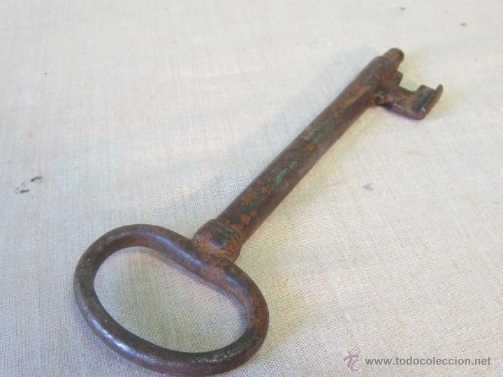 Antig&uuml;edades: llave antigua de forja - Foto 5