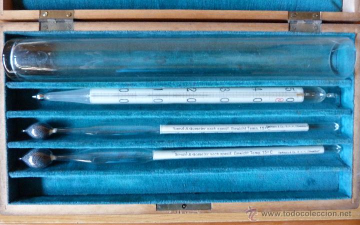 Antig&uuml;edades: CAJA CON INSTRUMENTAL ANTIGUO DE LABORATORIO. MARCA STROHLEIN & CO - Foto 1