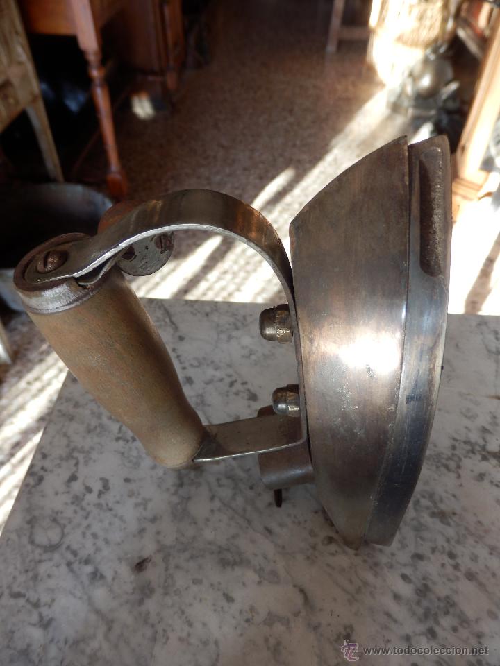 Antig&uuml;edades: PLANCHA TEIXIDOR - Foto 1