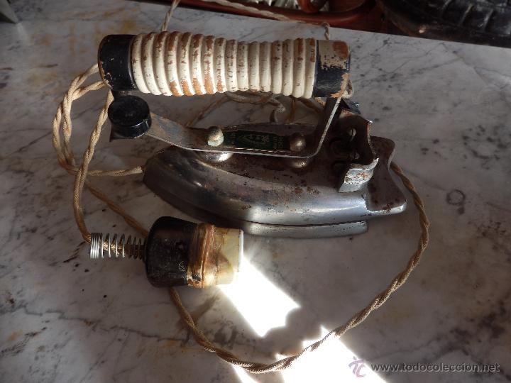Antig&uuml;edades: ANTIGUA PLANCHA ITALIANA - Foto 1