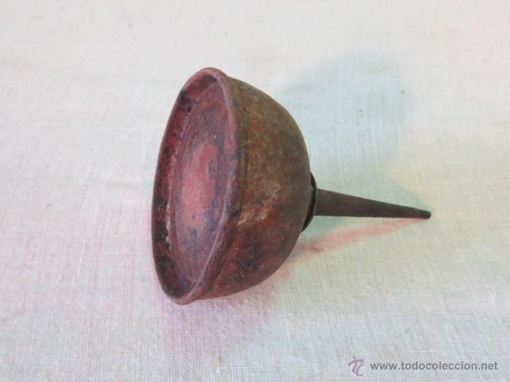 Antig&uuml;edades: ACEITERA MAQUINA DE COSER - Foto 2