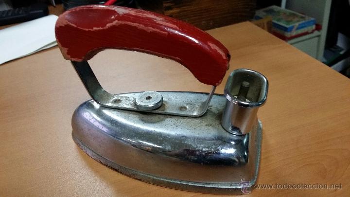 Antig&uuml;edades: Plancha El&eacute;ctrica de Hierro &ndash; Marca Toelle - Foto 1
