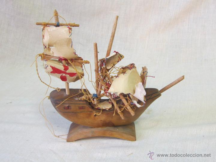 Antig&uuml;edades: CARAVELA PEQUE&Ntilde;A EN MADERA DE RAIZ - Foto 2