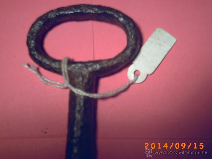 Antig&uuml;edades: ANTIGUA LLAVE FORJA DE 18,7 cm - Foto 4