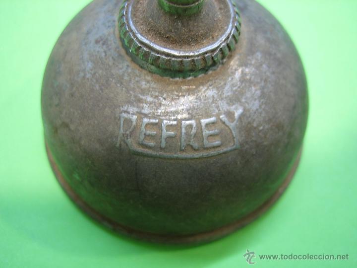 Antig&uuml;edades: aceitera Refray para maquina de coser - Foto 3